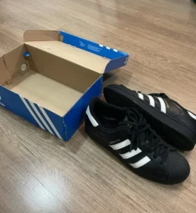 Adidas Shoe Pallet - Image 8