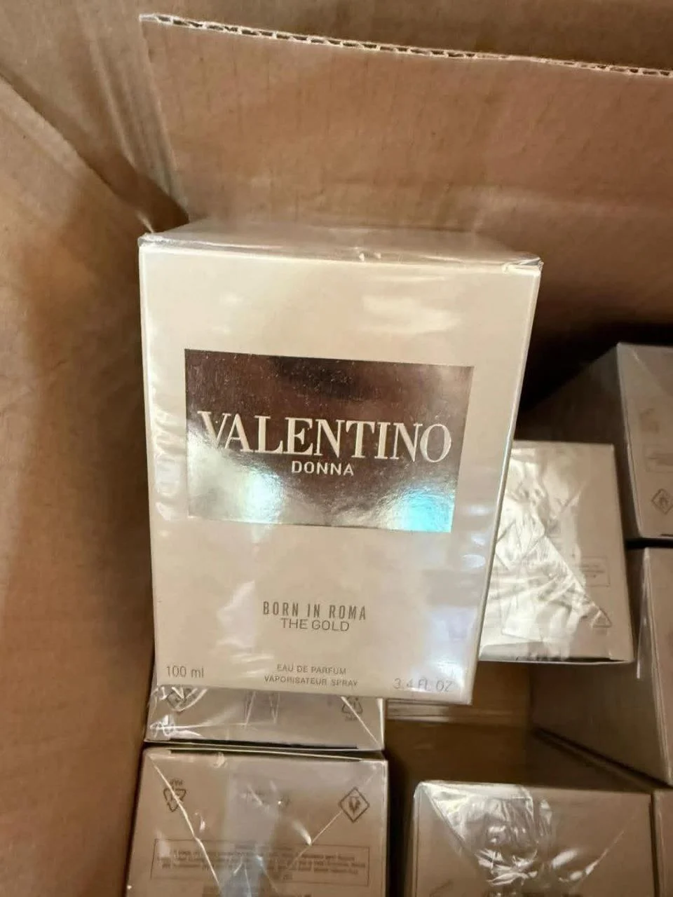 pa1.webp Fragrance Liquidation Pallet - Image 1