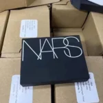 NARS Light Reflecting Pressed Setting Powder